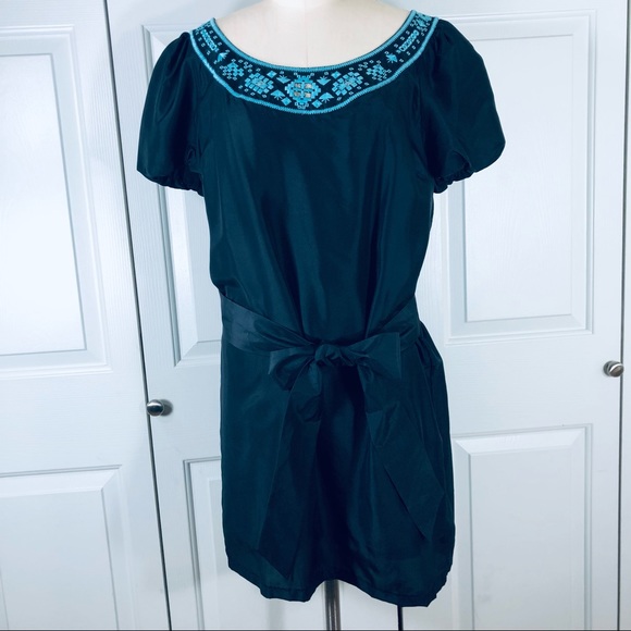 Tory Burch Silk Embroidered Puff Short Sleeves Sheath Black Lined Dress Size 14 - Picture 1 of 16